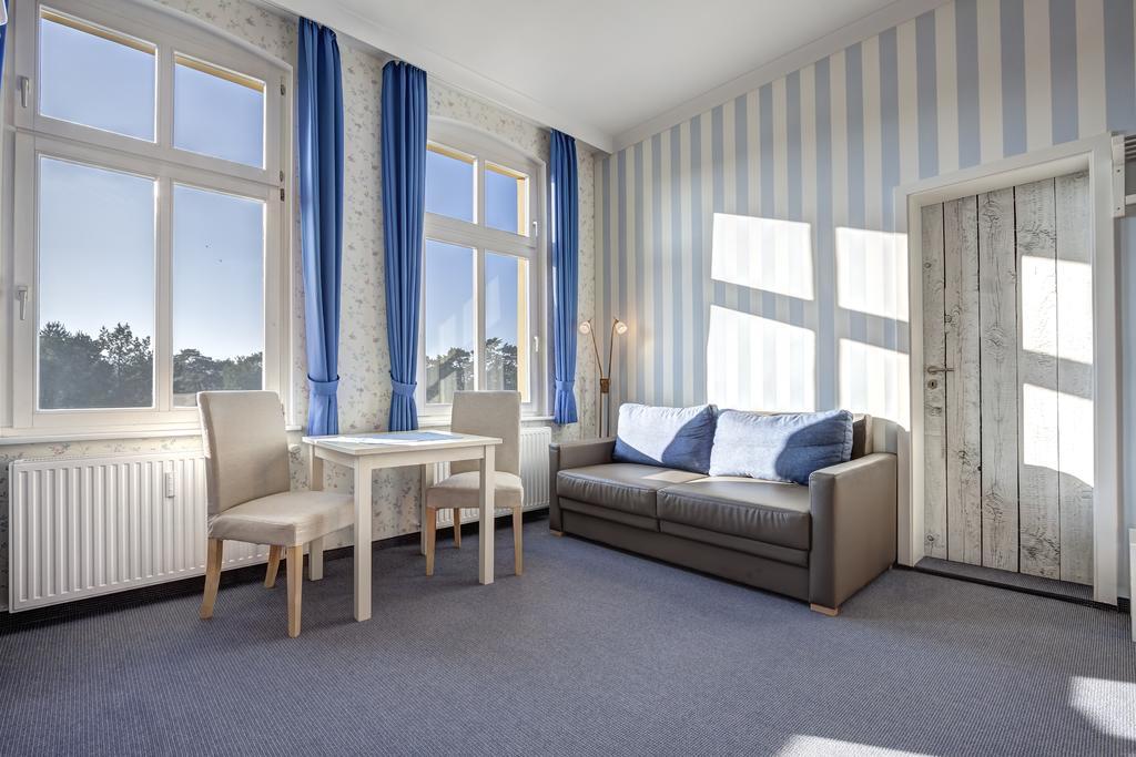 Hotel Villa Seeschloesschen 제바트헤링스도르프 외부 사진