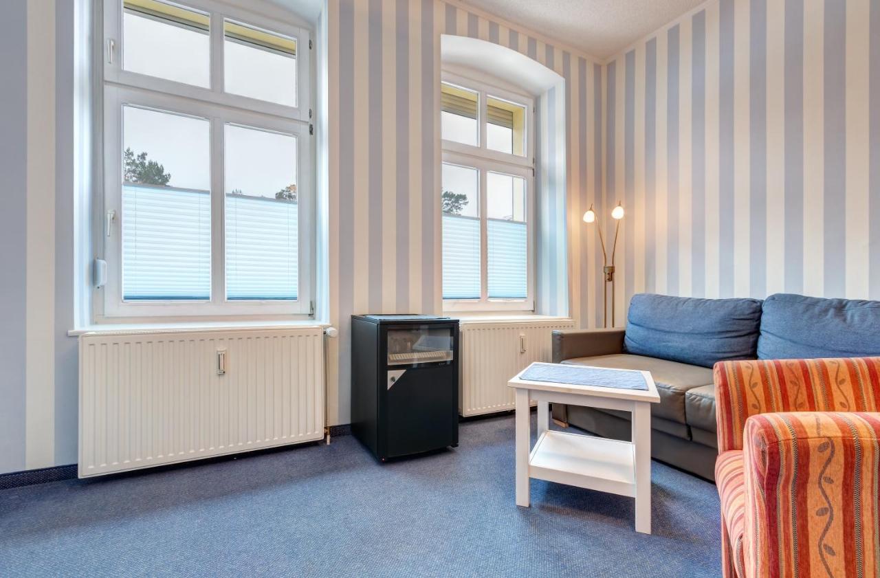 Hotel Villa Seeschloesschen 제바트헤링스도르프 외부 사진